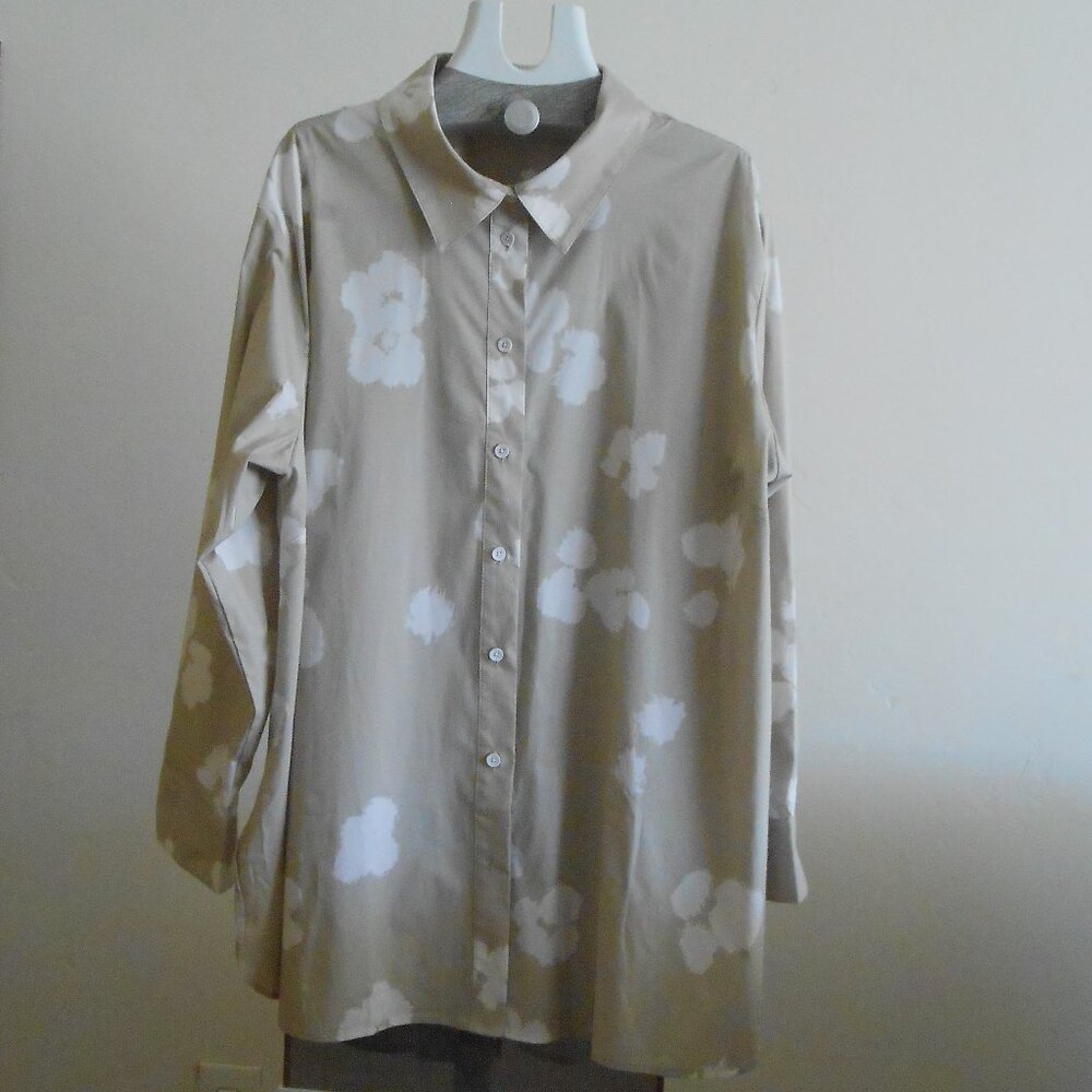 Universal Standard M 18 20 Beige & White Painted Floral Button Down Tunic Blouse